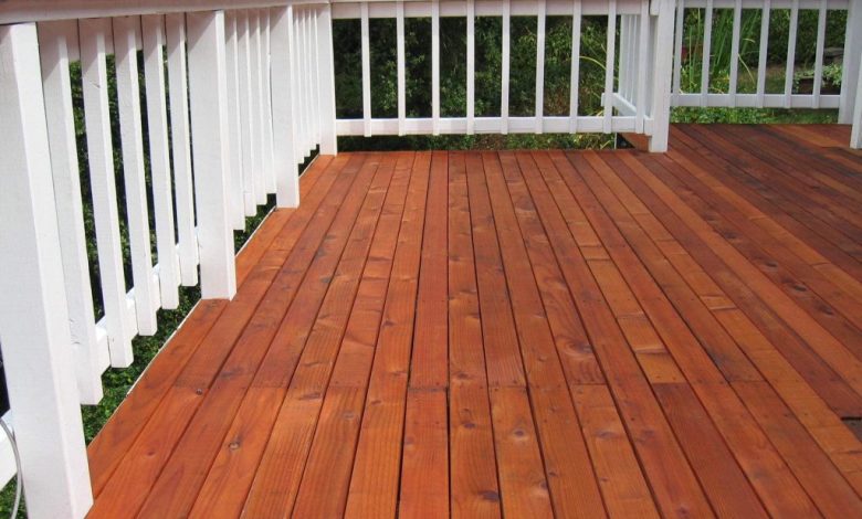 The Benefits of a Redwood Deck with a Penetrating Sealer